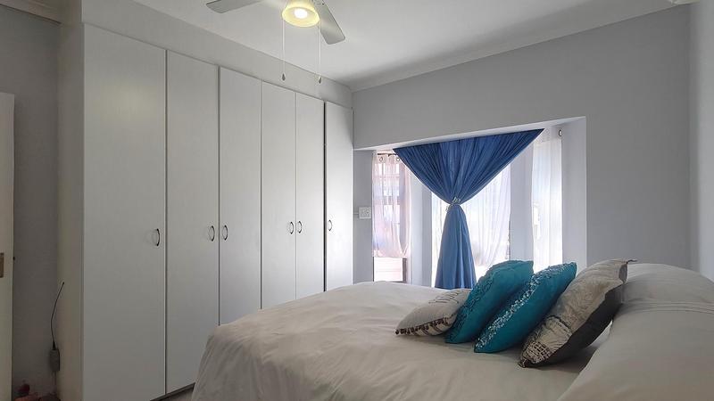 2 Bedroom Property for Sale in Hartenbos Western Cape